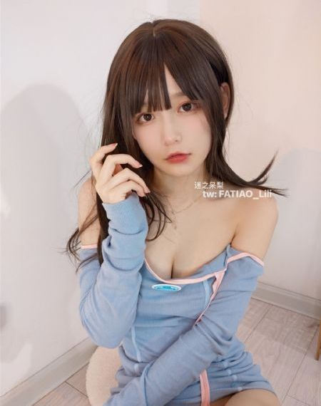年轻的邻居少妇_国语迅雷下载